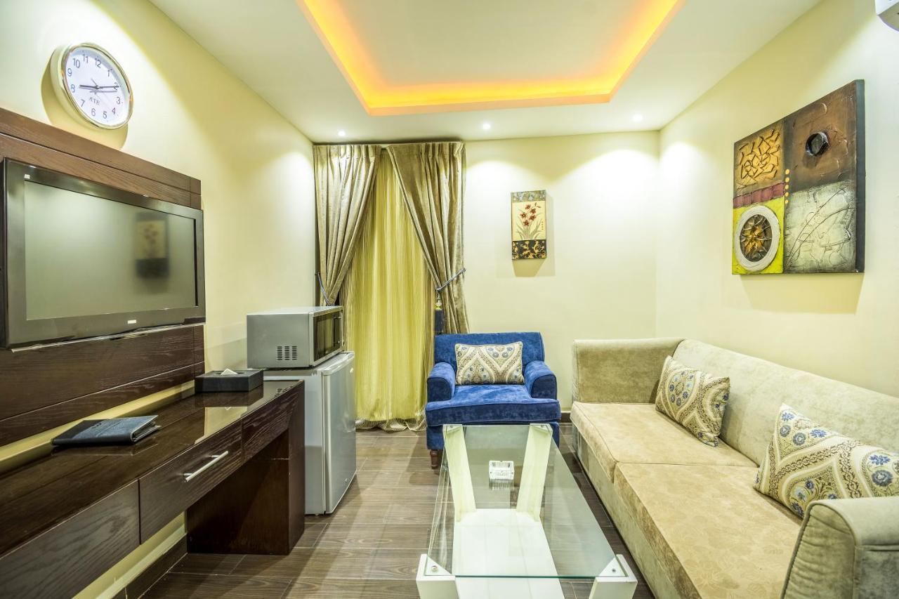 Al Muhaidib Hotel Riade Exterior foto